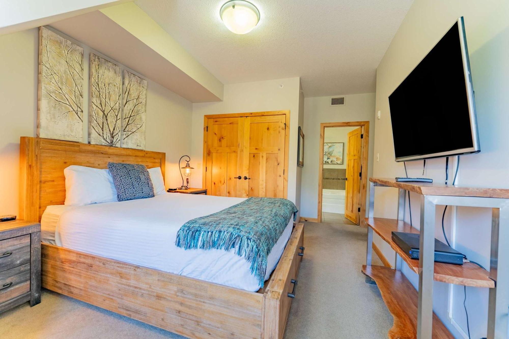 Stunning 2bd Hot Tub Walking Distance To Downtown Apartment Canmore